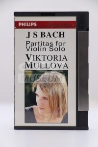Bach - Mullova Performs Bach, Partitas 1, 2, 3 (DCC)
